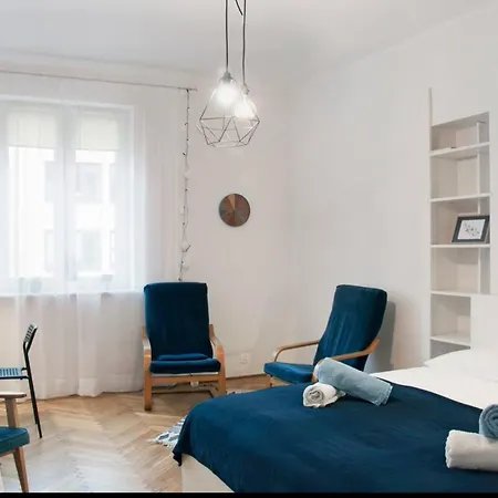 2 Bedroom In Heart Of Kazimierz District Apartment *