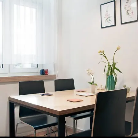 Apartment 2 Bedroom In Heart Of Kazimierz District