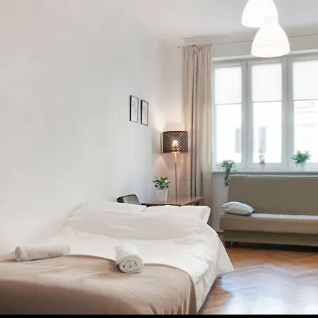 Apartment 2 Bedroom In Heart Of Kazimierz District Krakow